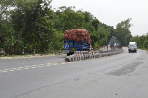 Further examples of damaged barriers in the Dhaka-Paturia highway